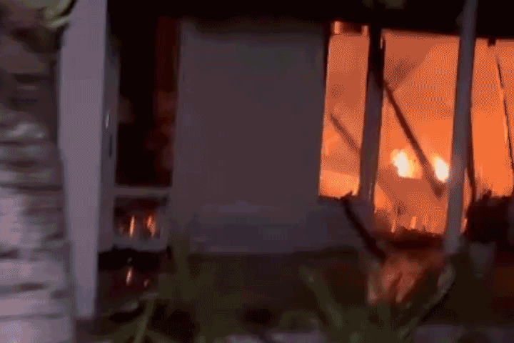 “Bà hỏa” thiêu rụi hội trường thành ủy ngày đầu năm