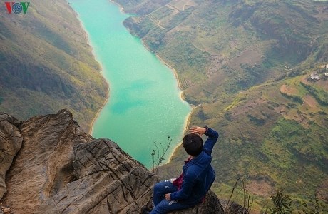 'Nín thở' trên những con đèo Hà Giang đẹp không kém Mã Pì Lèng