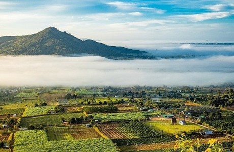 Những cung đường 'vàng' giữa Cao Nguyên lộng gió