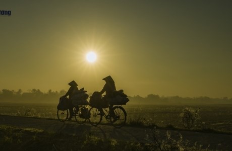 Đẹp nao lòng những khoảnh khắc bình dị ở làng quê xứ Huế