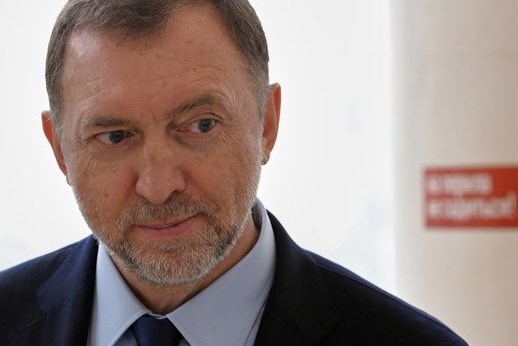 Tỷ phú Nga dự đoán giá dầu sụt giảm