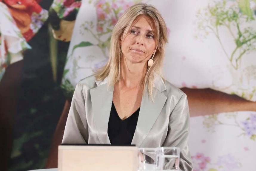 CEO H&M đột ngột từ chức