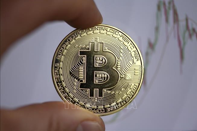 Giá Bitcoin trở lại mốc 50.000 USD lần đầu tiên kể từ năm 2021