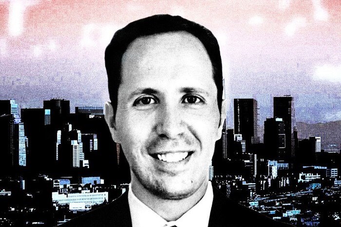 Giữa lúc NĐT tháo chạy khỏi thị trường bất động sản Mỹ, trợ lý cũ của Warren Buffett có nước đi bất ngờ