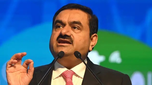 Gautam Adani giành lại vị trí người đàn ông giàu nhất châu Á