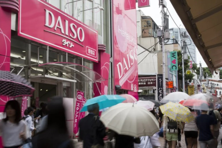 Tỷ phú người Nhật sáng lập chuỗi cửa hàng một giá Daiso, qua đời ở tuổi 80