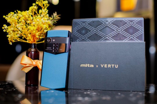 Xu hướng giới thượng lưu, doanh nhân Việt mua Vertu làm quà tặng dịp 8/3