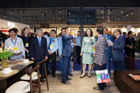 Khai mạc Hội chợ quốc tế đồ gỗ và nội thất Hawa Expo 2024