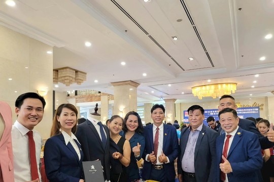 Siêu thị đồng phục - Mang thương hiệu đến triệu khách hàng