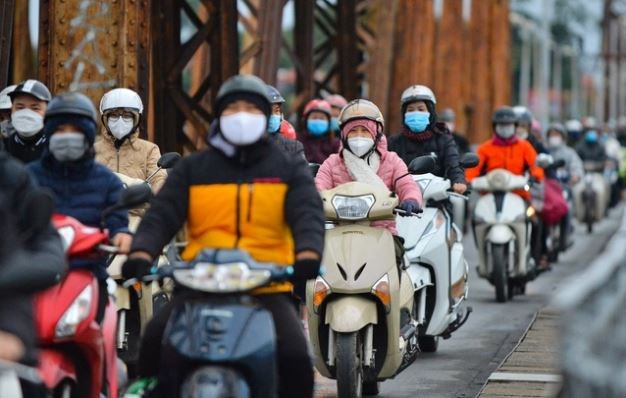 Bắc Bộ và Bắc Trung Bộ có mưa và sương mù, cẩn trọng khi đi đường