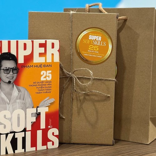 Tác giả Phạm Huệ Đan: " Sách viết không phải để bán, mà để tặng và trao giá trị cho cộng đồng"