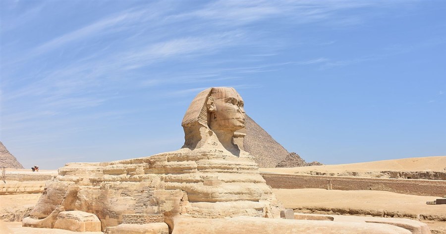 Mỗi ban mai thấy nhiều chân trời lạ