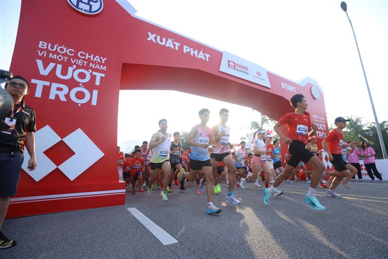 Giải Marathon Quốc tế Hà Nội Techcombank Mùa thứ 4 đã thu hút hơn 13.000 vận động viên đến từ 55 quốc gia và vùng lãnh thổ tham dự