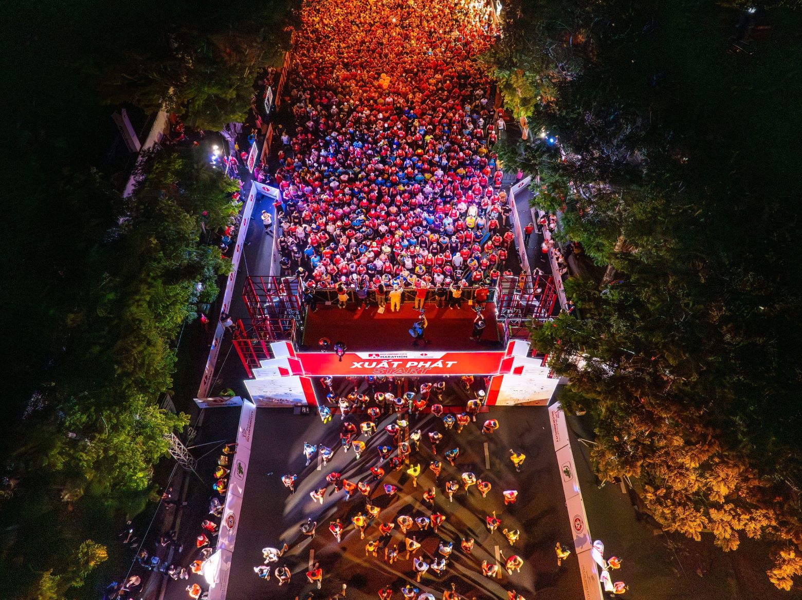 Giải Marathon Quốc tế Thành phố Hồ Chí Minh Techcombank Lần thứ 7 thu hút gần 18,000 vận động viên tham gia thi đấu.